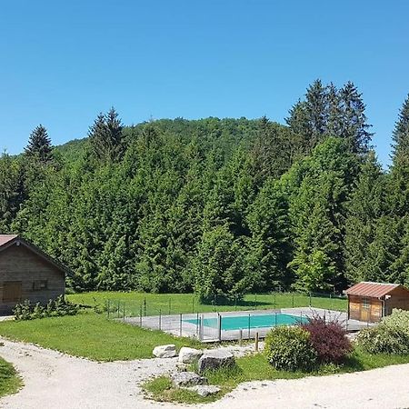 Вилла Gite Jura Mina Chalet Au Milieu De La Nature Ney Экстерьер фото