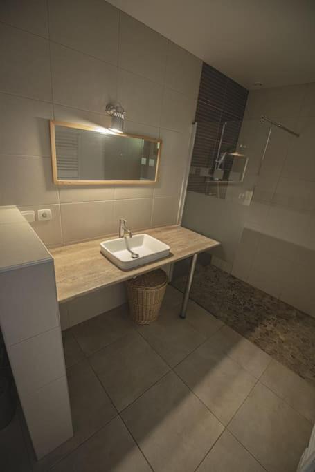 Вилла Gite Jura Mina Chalet Au Milieu De La Nature Ney Экстерьер фото
