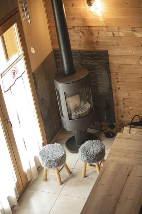 Вилла Gite Jura Mina Chalet Au Milieu De La Nature Ney Экстерьер фото